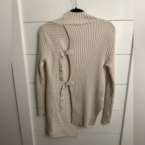 CABI D RING #3363 S rib asymmetrical cream tie back womans gorpcore sweater - Picture 6 of 13